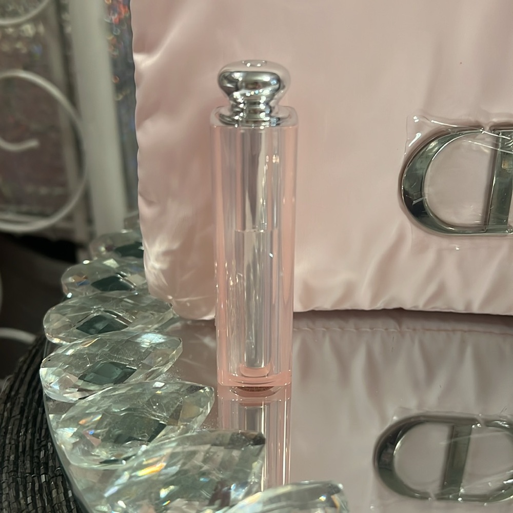 Dior Lip Gloss and Balm Set with Pink Pouch - Picture 2 of 4